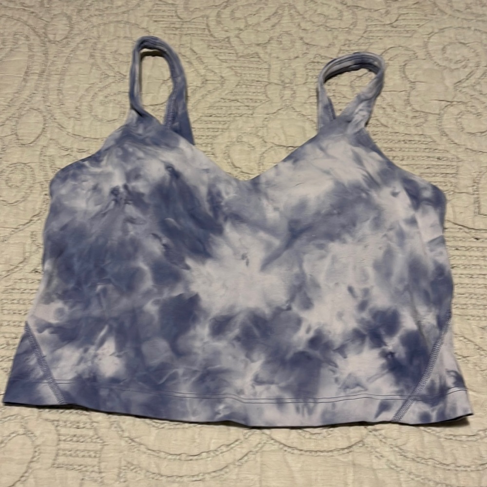 Lululemon align tank size 6 in light blue tie dye